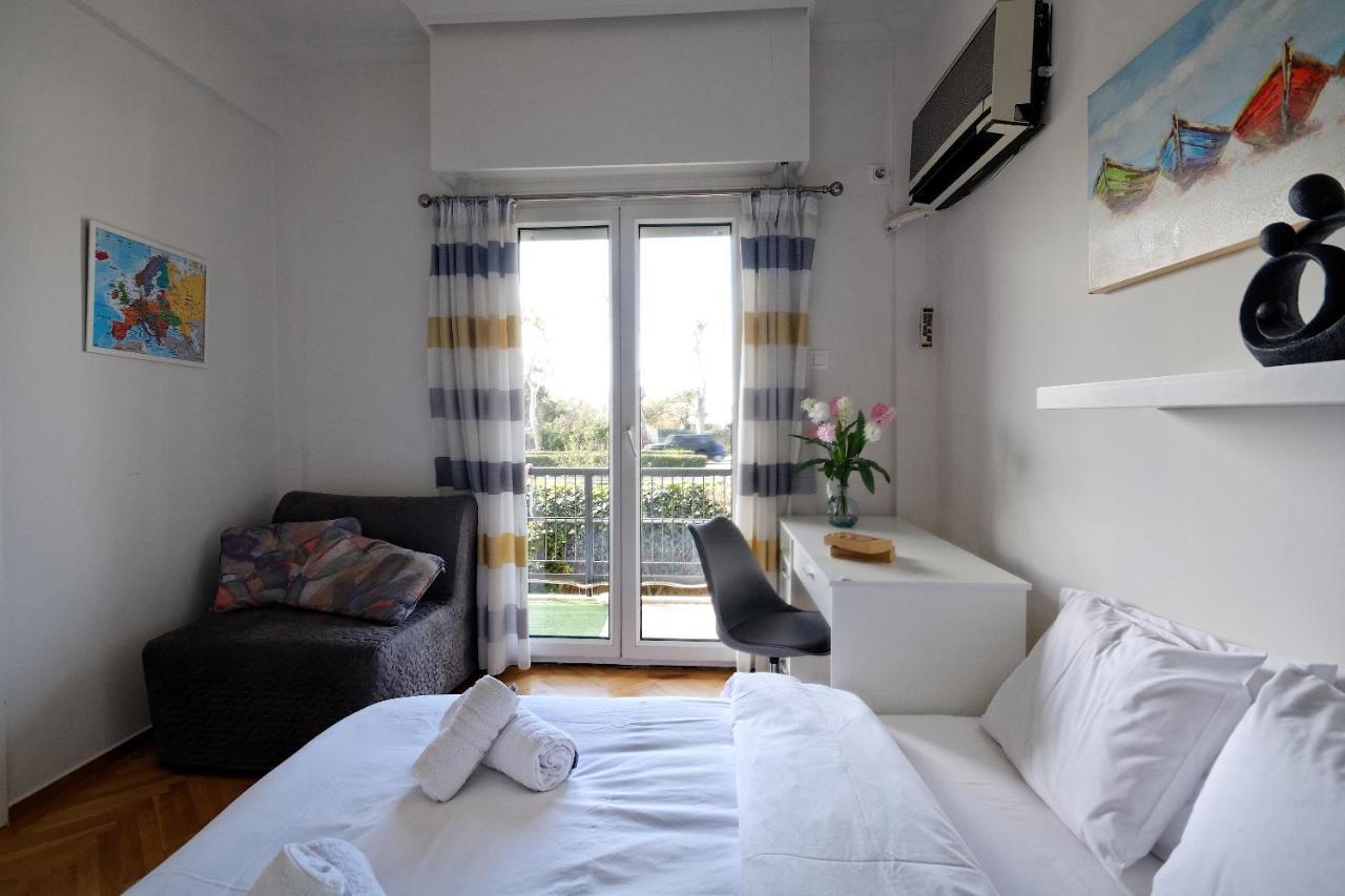 Glyfada Breeze Apartments Атина Екстериор снимка