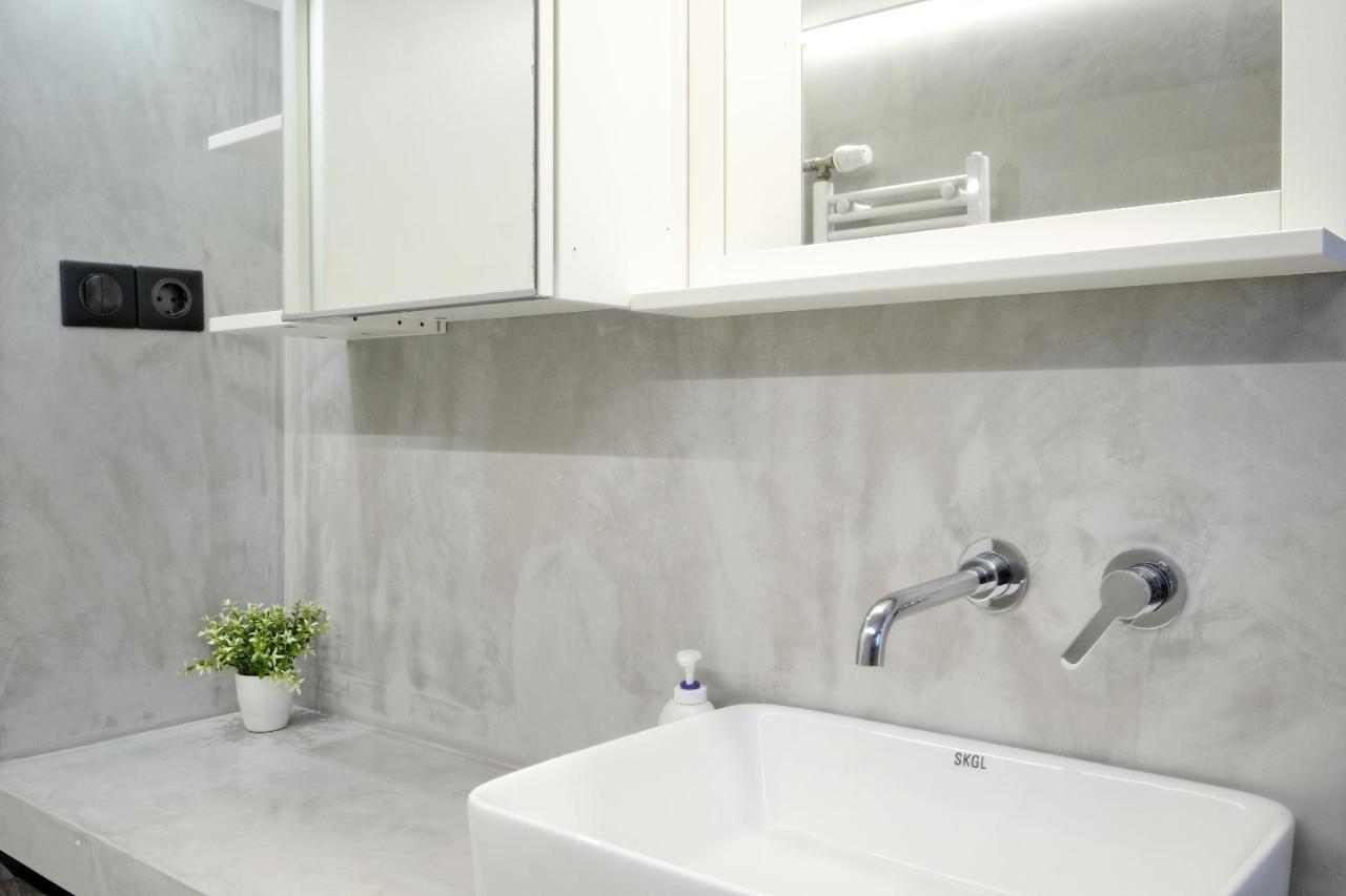 Glyfada Breeze Apartments Атина Екстериор снимка